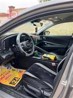 هیوندای ئەلەنترا